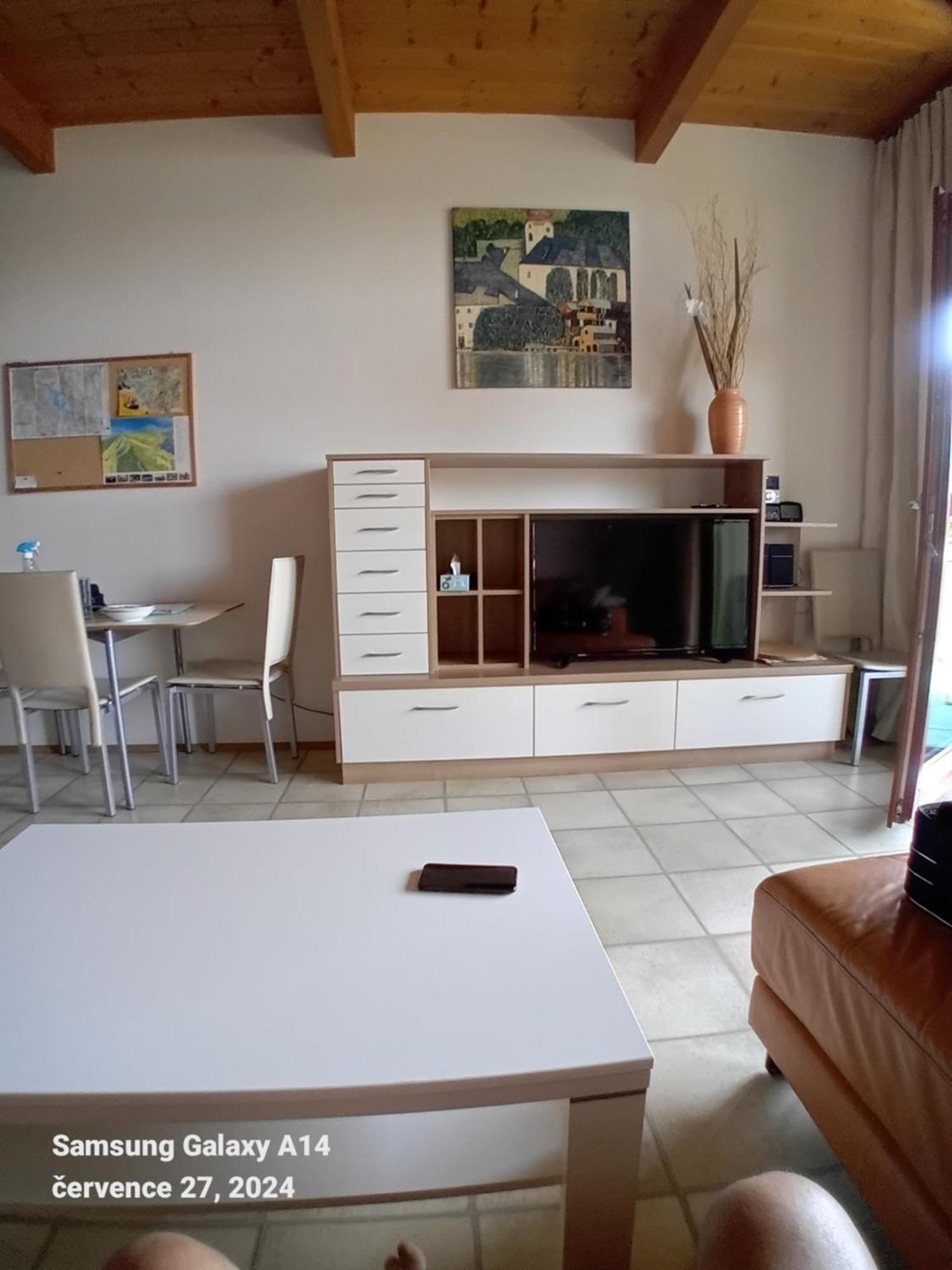 Apartman Lipno A12 Lipno nad Vltavou Exterior foto